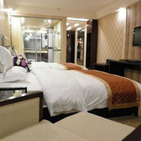 Zunhuang Holzd Ay Hotel 成都 外观 照片
